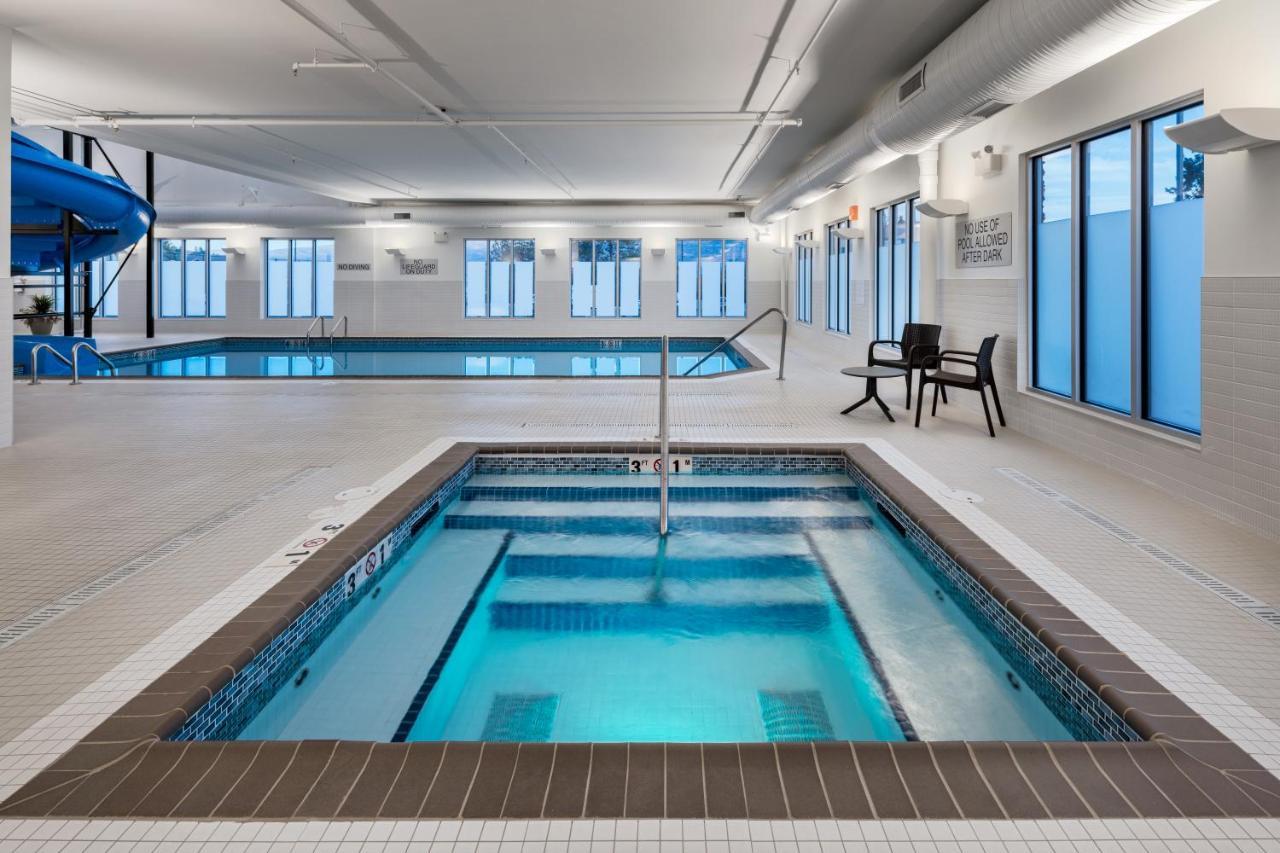 Towneplace Suites By Marriott West Kelowna Dış mekan fotoğraf